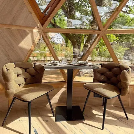 Chata L'echappee Bulle - Dome & Jacuzzi - Centre Bastogne